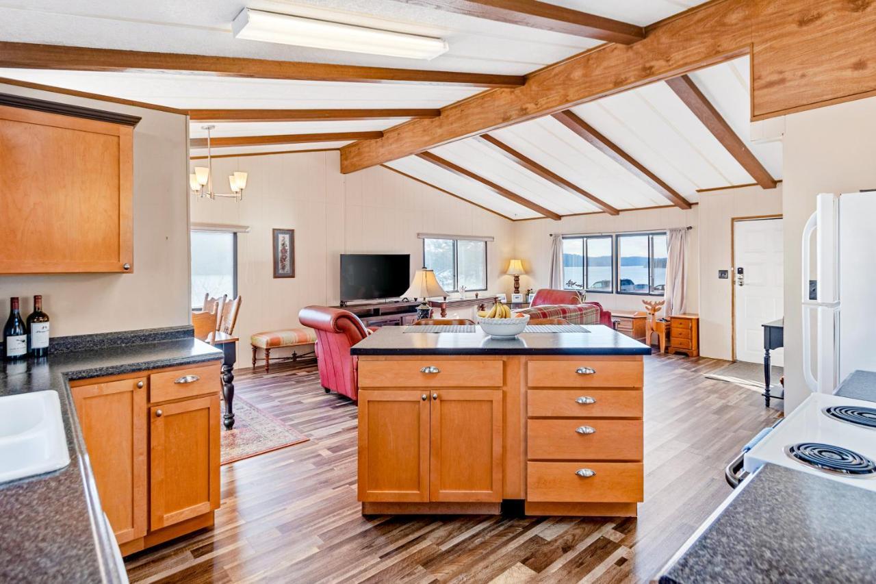 Downtown Harrison Lakefront Getaway 外观 照片
