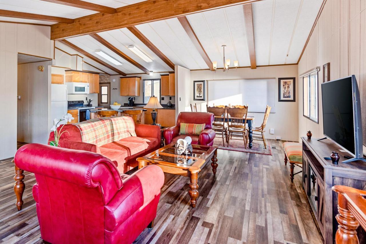 Downtown Harrison Lakefront Getaway 外观 照片